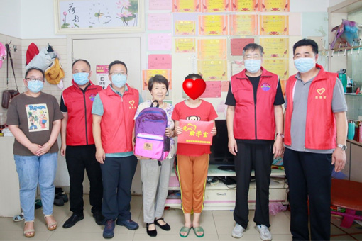 潍坊市规划设计研究院开展贫困学生志愿帮扶活动